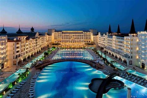 The 10 best hotels with pools in Antalya, Turkey .
